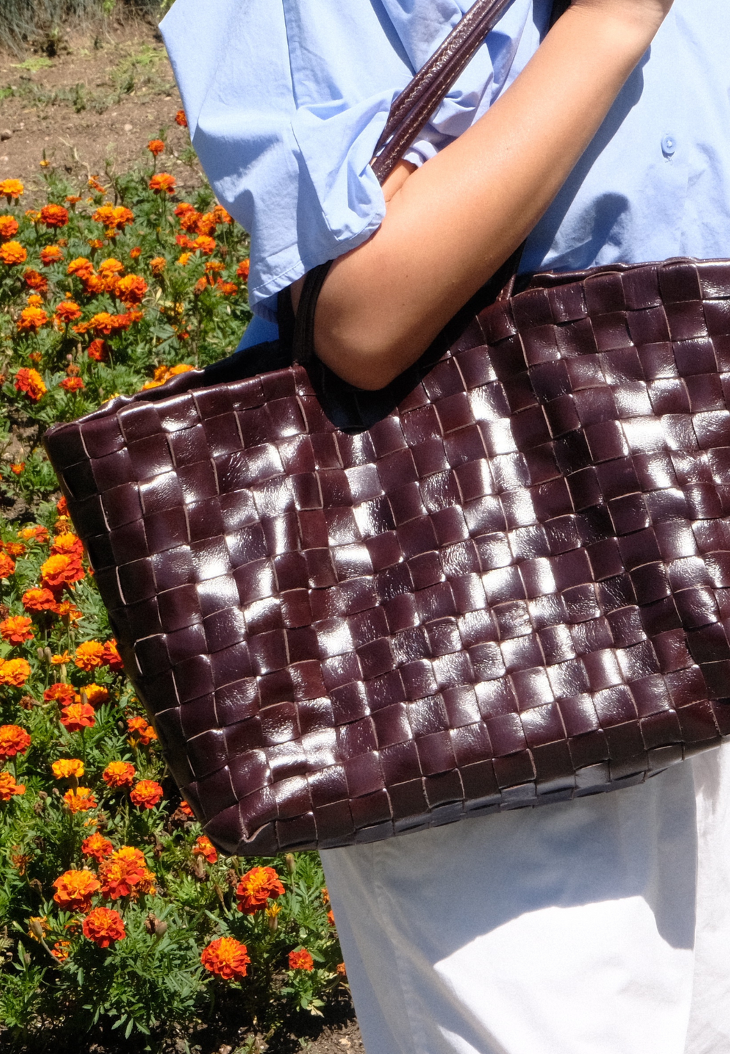 SHAKER BASKET BAG | WINE BROWN