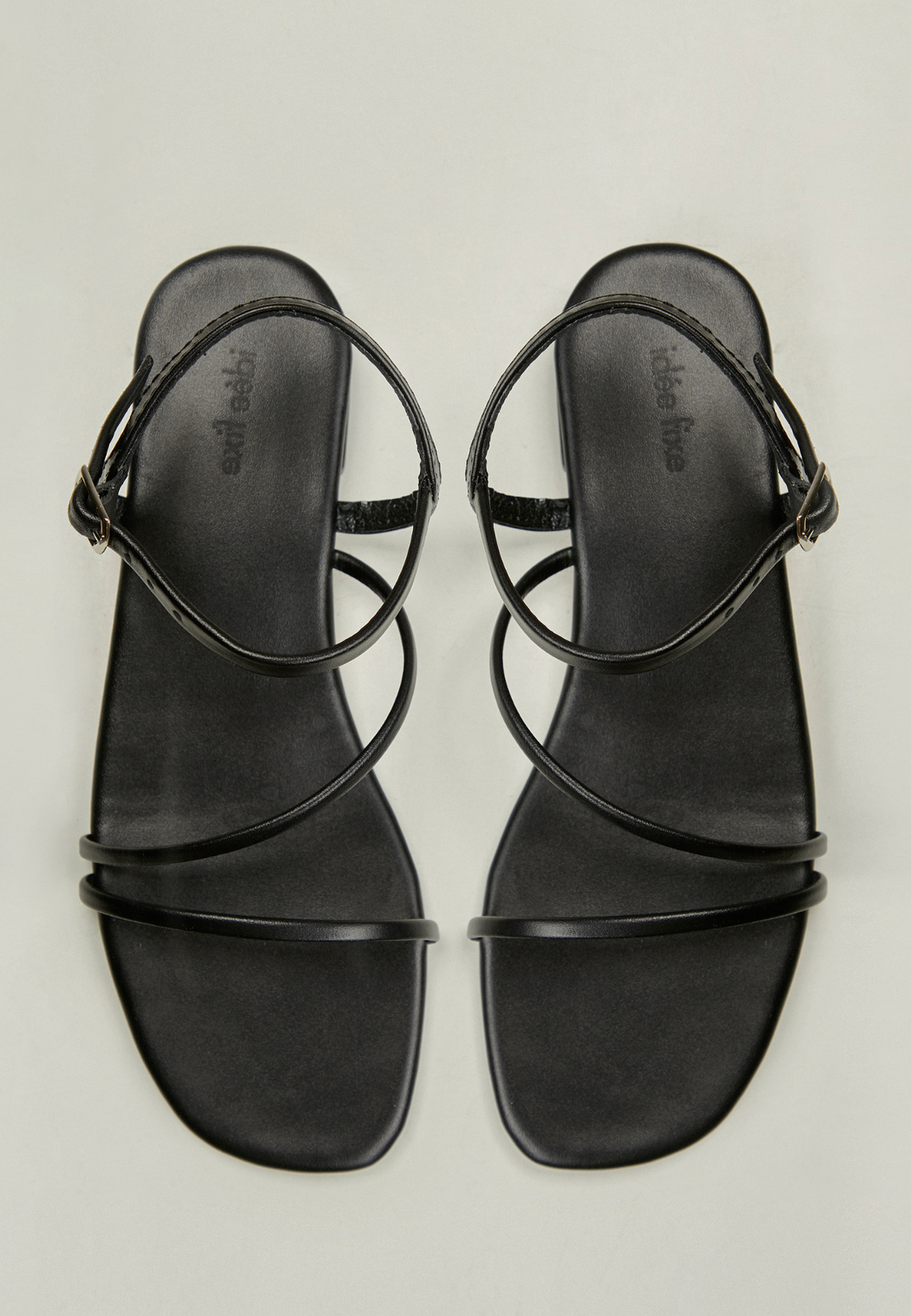 Carol Sandals | Black