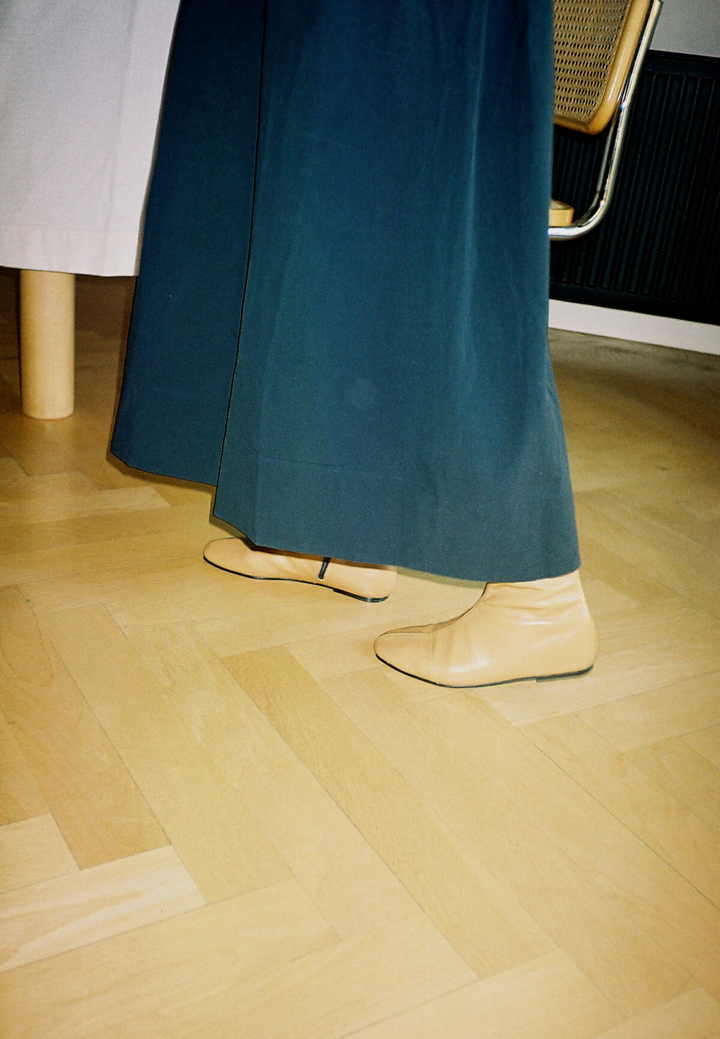 BOOTS 002 - BEIGE