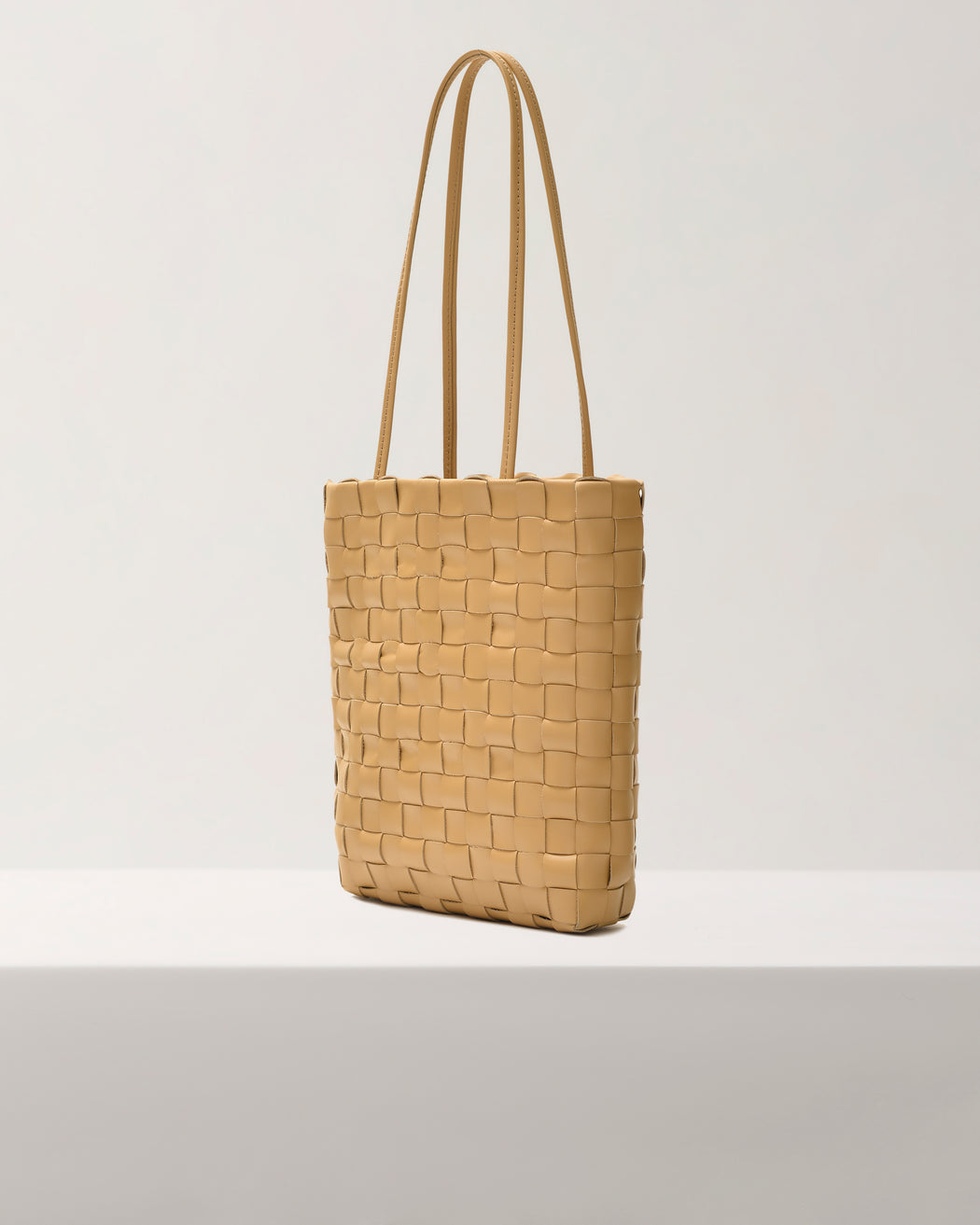 Shaker Bag — Tobacco Beige — Narrow Weave