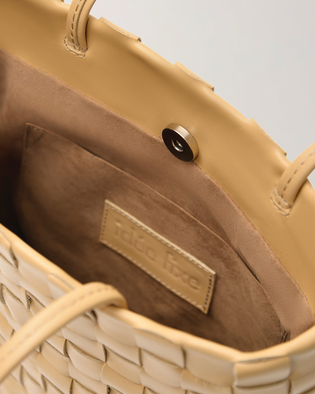 Shaker Bag — Tobacco Beige — Narrow Weave