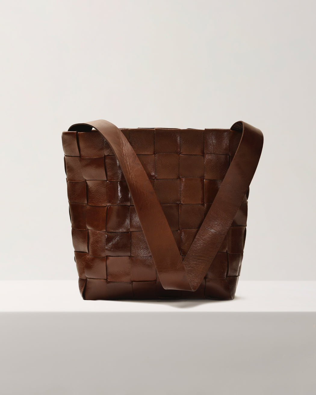 Shaker Bag — Walnut