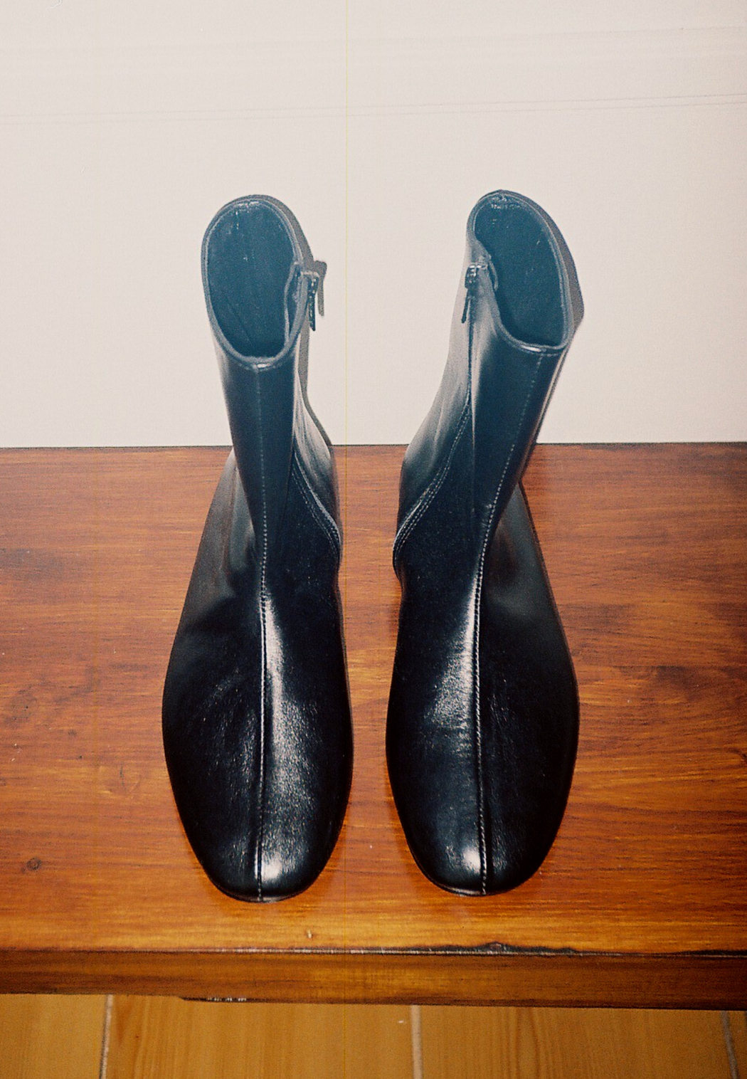 BOOTS 002 - BLACK