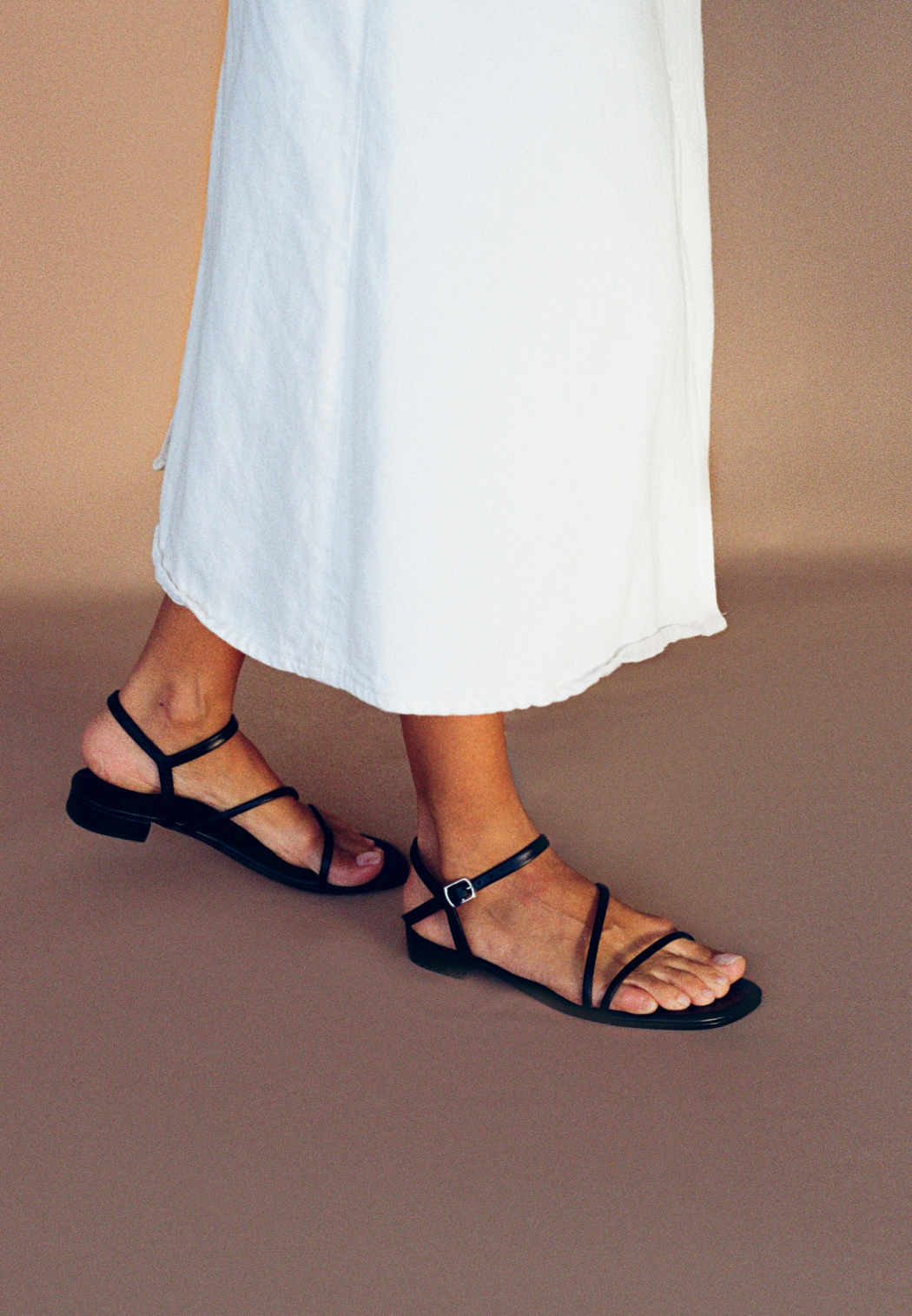Carol Sandals | Black