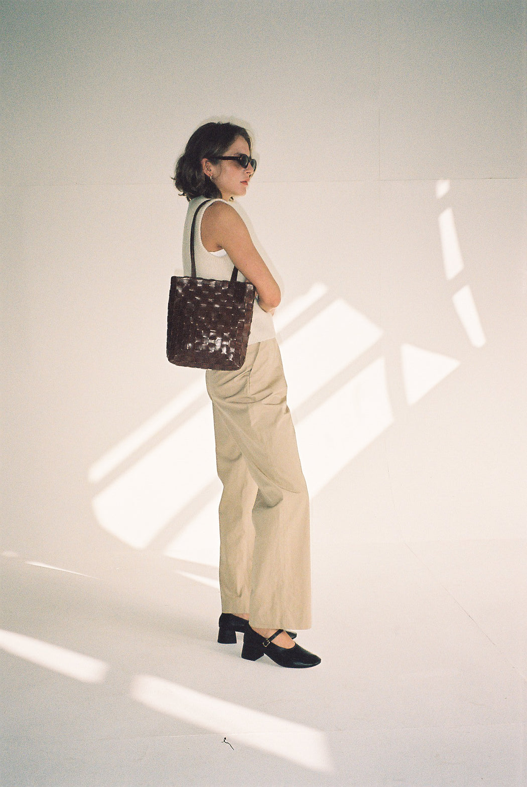 Shaker Bag — Walnut — Narrow Weave