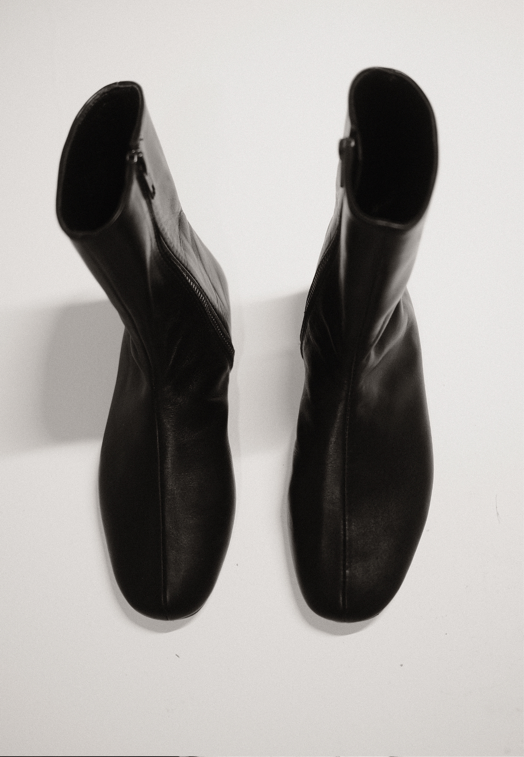 BOOTS 002 - BLACK