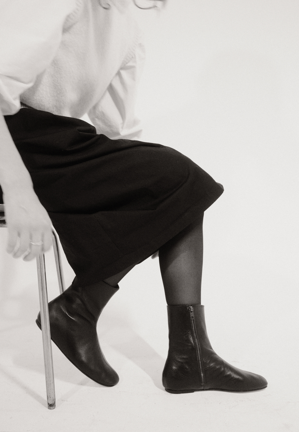 BOOTS 002 - BLACK
