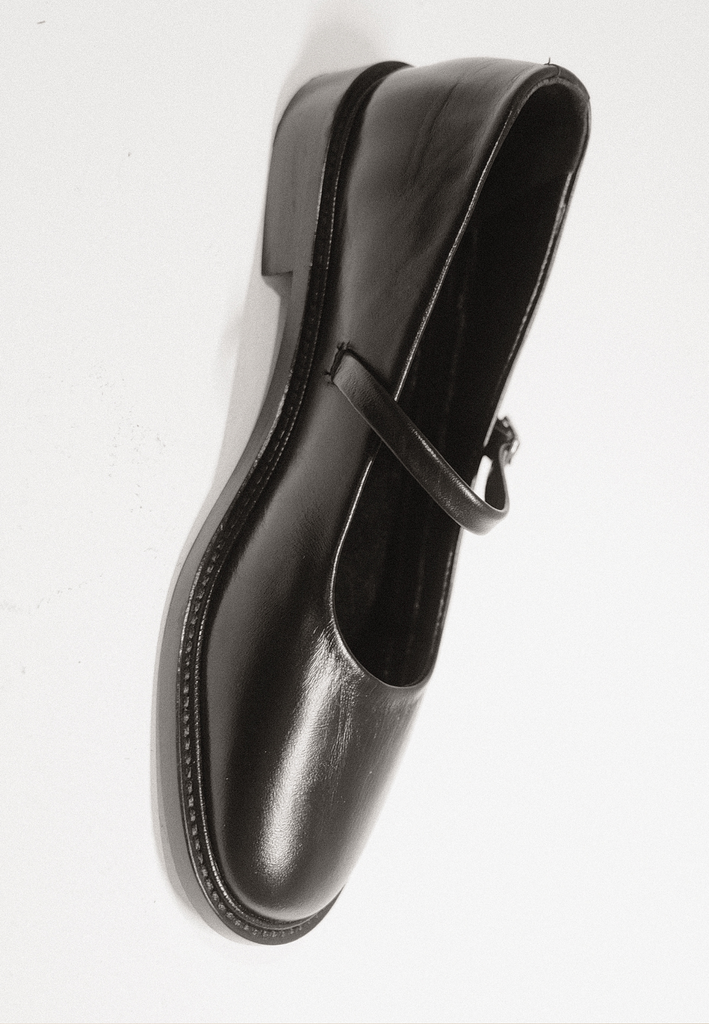 MARY ANNE FLATS —  BLACK