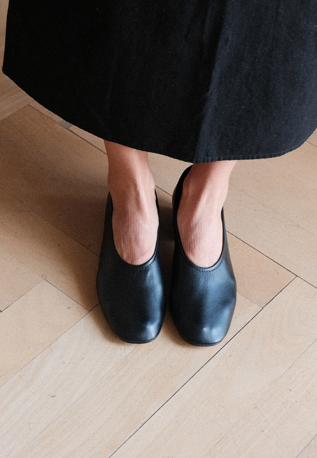 ANAIS MID HEELS | BLACK