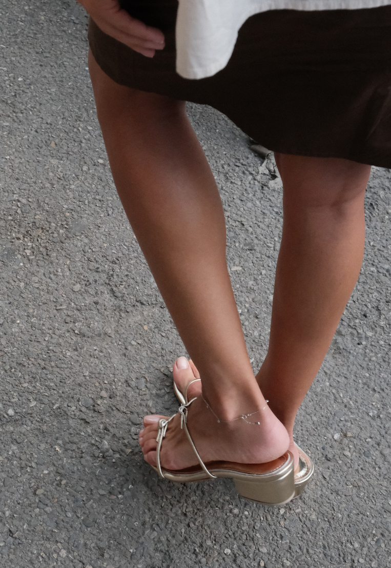MINI BUCKLE HEELED SANDALS | GOLD