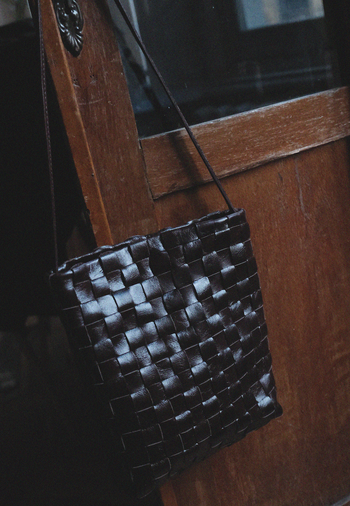 Shaker Bag — Wine Brown — Narrow Weave